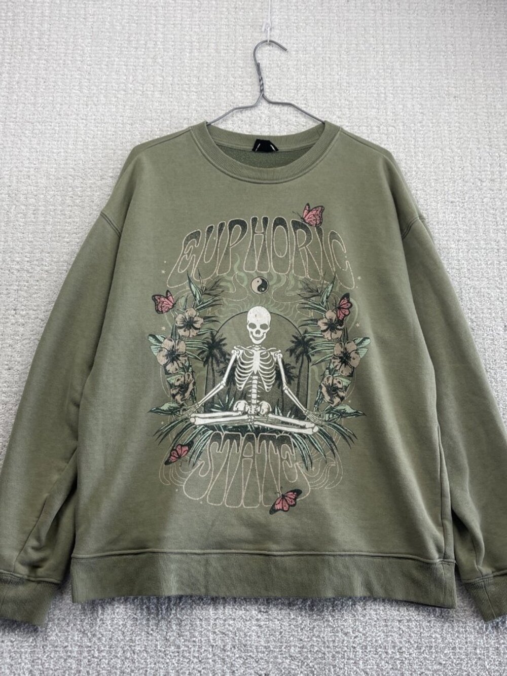 Y2K Faded Olive Green Euphoria Magical Hippie Trippy Graphic Boho Wom Sz L